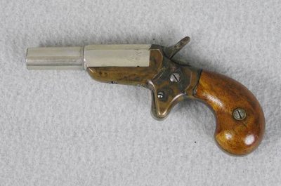 E. Allen & Co. 22 Vest Pocket
